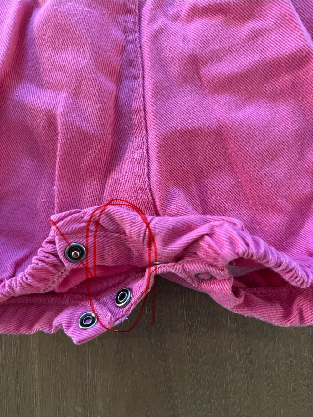 Vintage Baby Girl Hot Pink 90s/Y2K Winnie the Pooh Embroidered Bubble Overalls